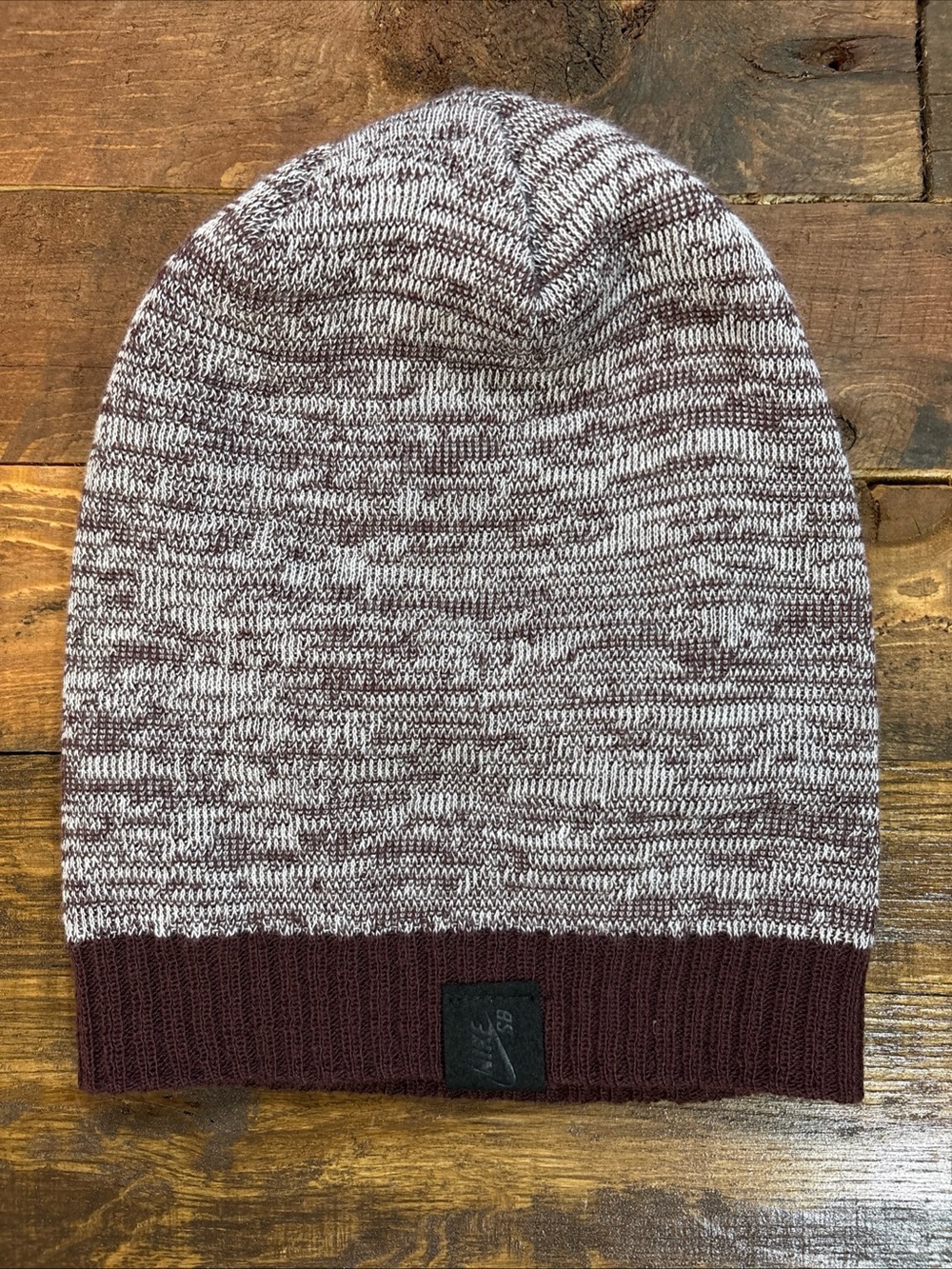Nike SB Skateboarding Knit Beanie Hat One Size Fits Most Maroon White